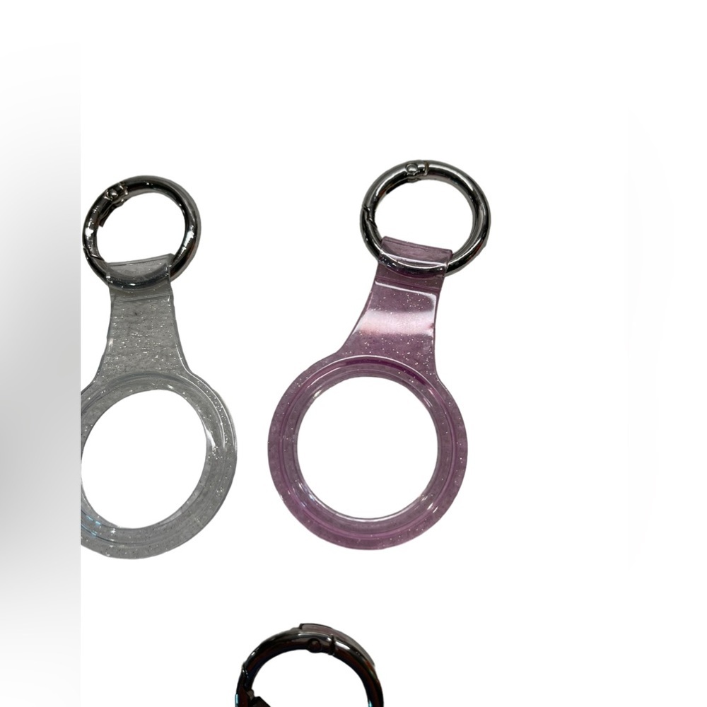 ❤️❤️LAST CHANCE ❤️❤️ Apple AirTag - keychain holder - Pack of 4 - Picture 2 of 3